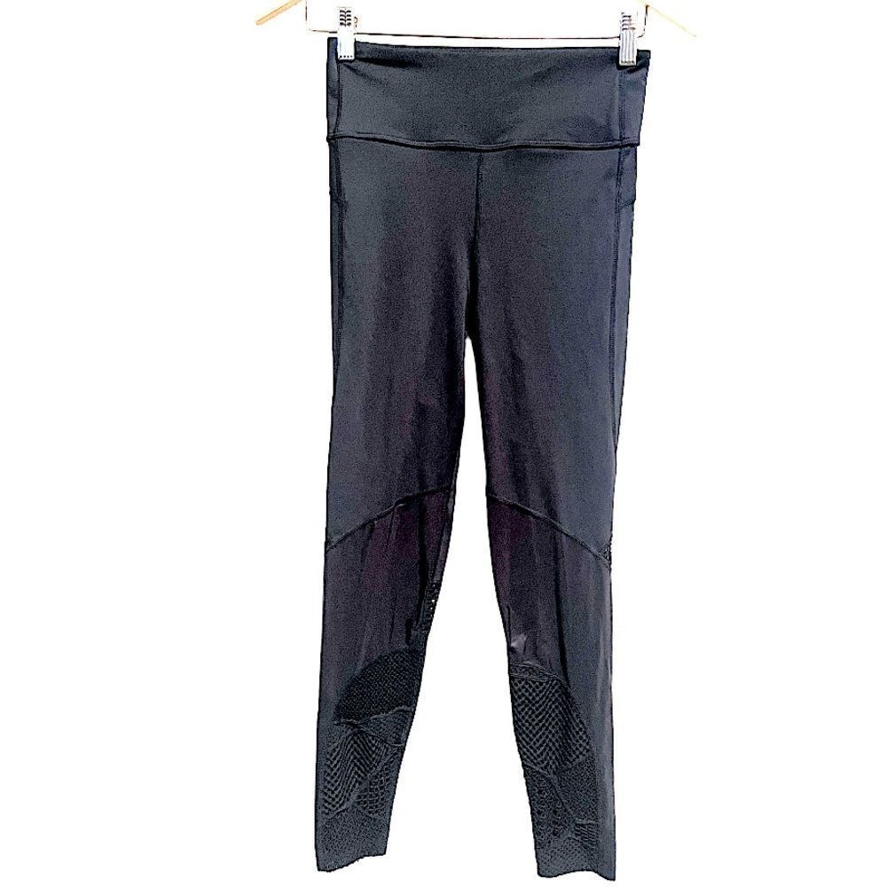 Alala Black 7/8 length workout leggings - netting and shiny calf size S
